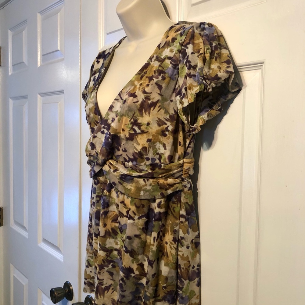 LOFT Multicolor Floral Blouse - Picture 2 of 6